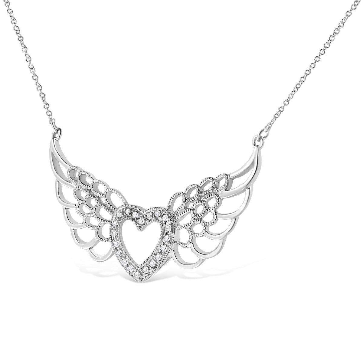 Collar con colgante de corazón y alas de hada de plata de ley .925 con detalles de diamantes pavé de 45,7 cm (color I-J, claridad I1-I2)