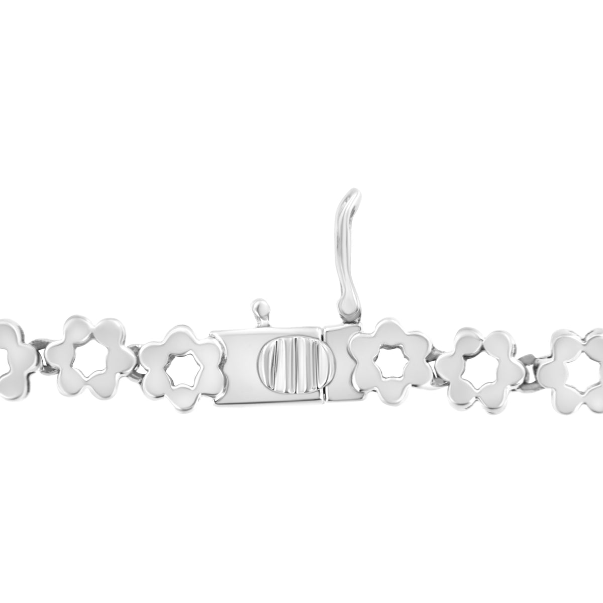 Collar llamativo Riviera Graduado de Oro Blanco de 14K con Diamantes Redondos Engastados en Pavé de 8.0 Cttw Certificado por IGI (Color H-I, Claridad I1)