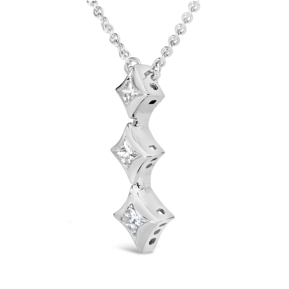 Collar con Colgante de Oro Blanco de 10K, 1/5 Cttw, con 3 Piedras de Diamantes Corte Princesa, 18" (Color H-I, Claridad SI2-I1)