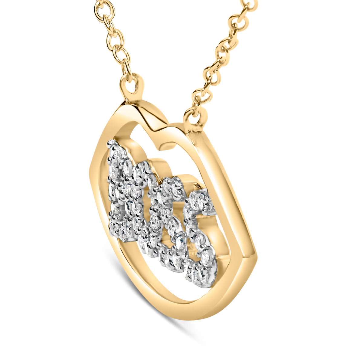 Collar con colgante "Boss" de plata chapada en oro amarillo de 14 quilates con diamantes de 0,25 quilates - 18 pulgadas