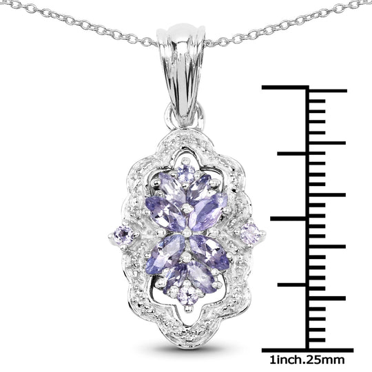 Photo of {{ product.title | truncate: 80, '' | escape }}