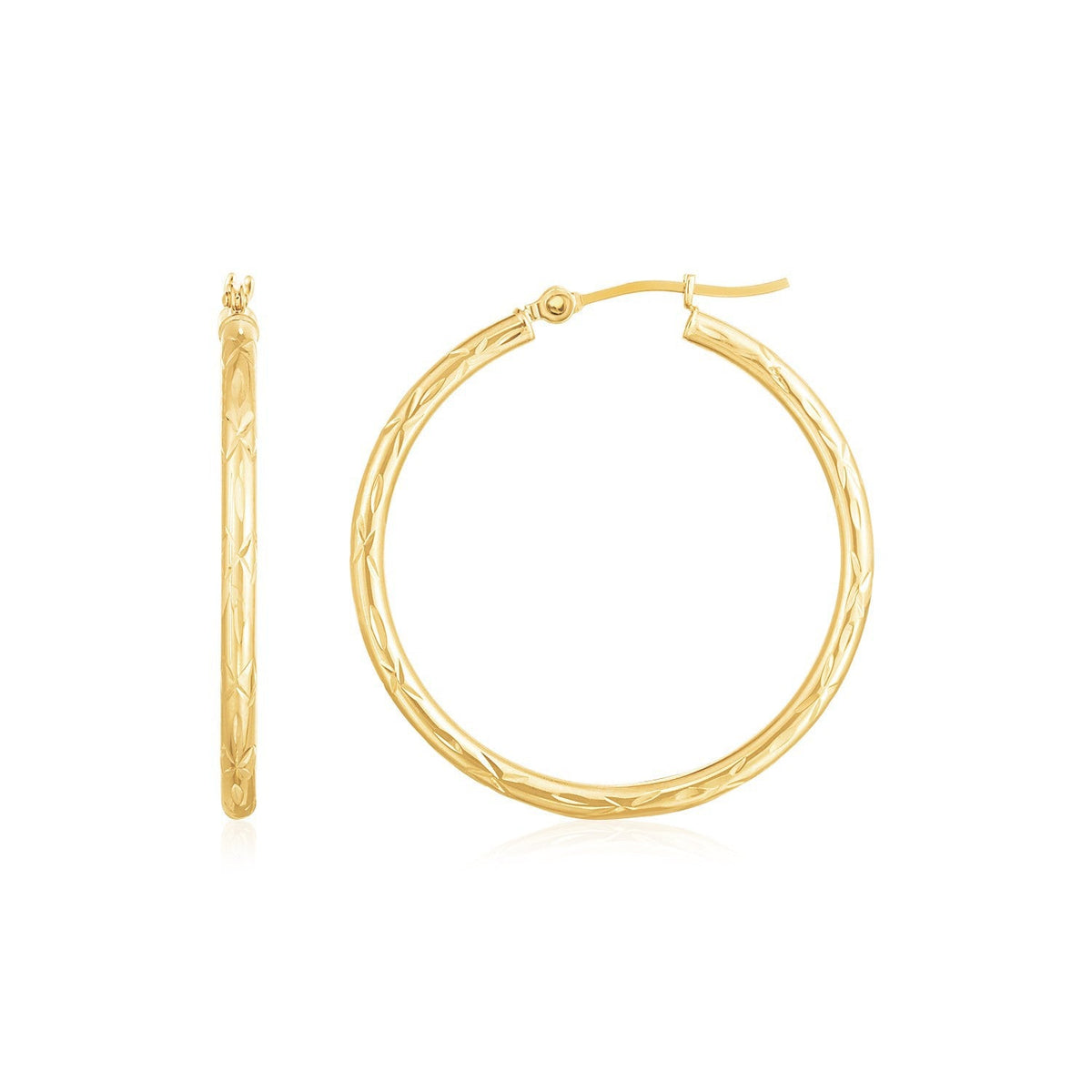 Aretes de aro con corte de diamante en oro amarillo de 14 quilates