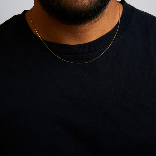 Photo of {{ product.title | truncate: 80, '' | escape }}