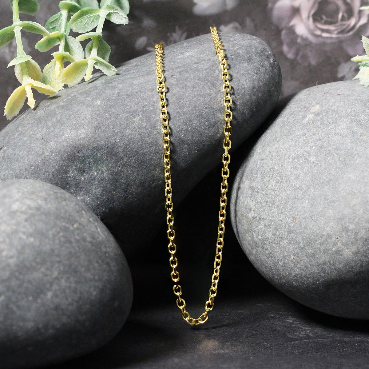 Cadena de eslabones de cable con corte de diamante de oro amarillo de 14k de 2.3 mm