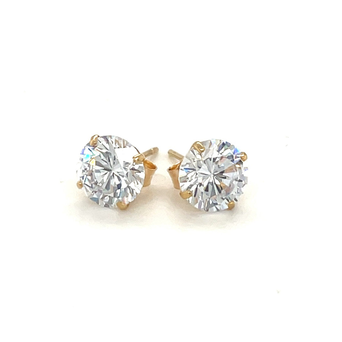 Pendientes de oro amarillo de 14k con circonita cúbica facetada de tonalidad blanca