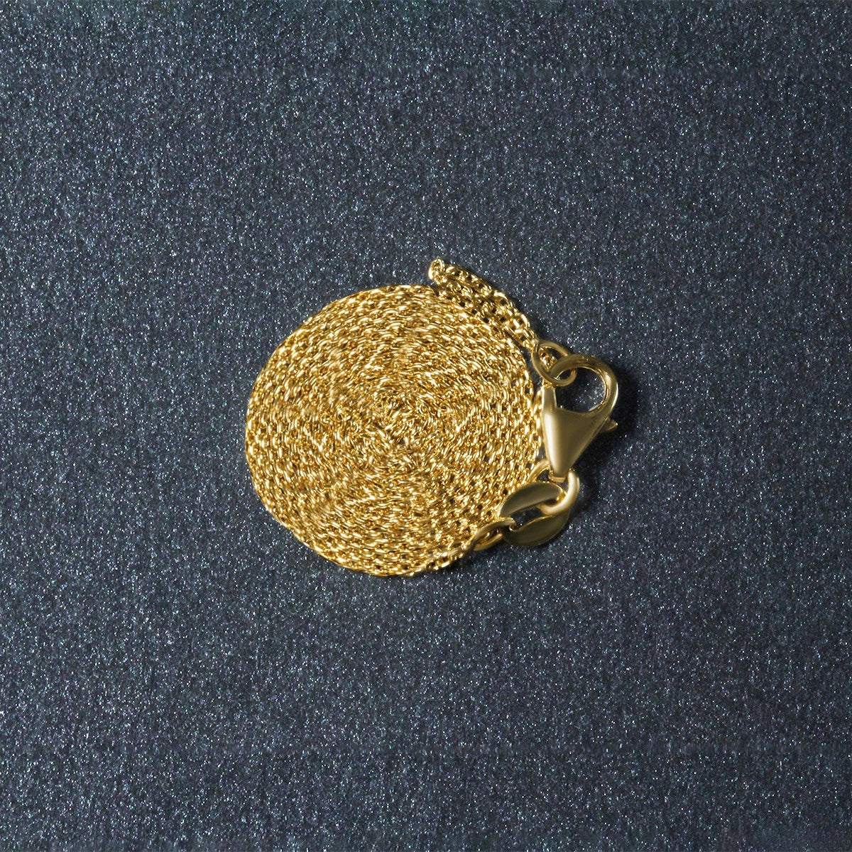 Cadena de eslabones ovalados de oro amarillo de 10k (0,97 mm)