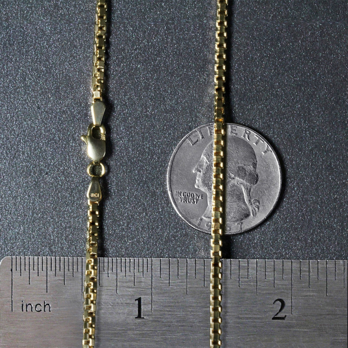 Cadena estilo Box semimaciza de oro amarillo de 14k y 2.0mm