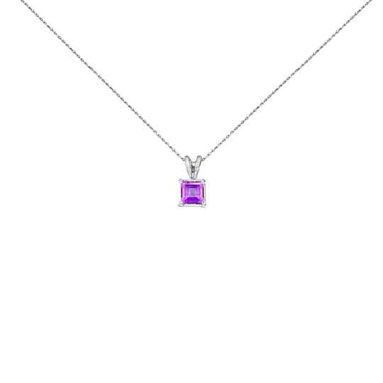 Photo of {{ product.title | truncate: 80, '' | escape }}