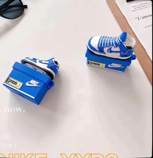 Photo of {{ product.title | truncate: 80, '' | escape }}