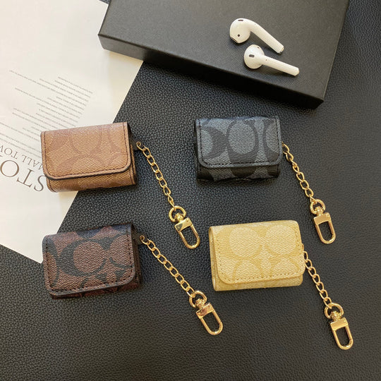 Photo of {{ product.title | truncate: 80, '' | escape }}