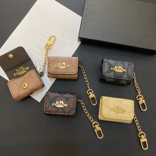 Photo of {{ product.title | truncate: 80, '' | escape }}