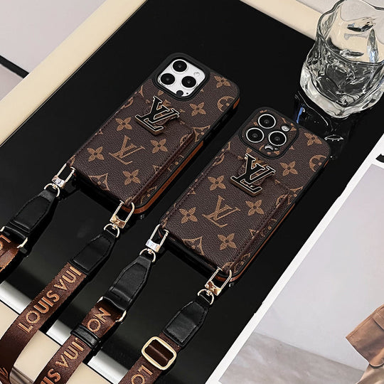 Photo of {{ product.title | truncate: 80, '' | escape }}