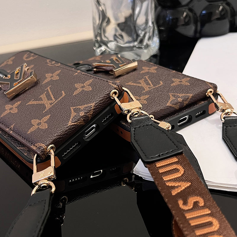 Funda de iPhone con cadena para bolso Lou Card