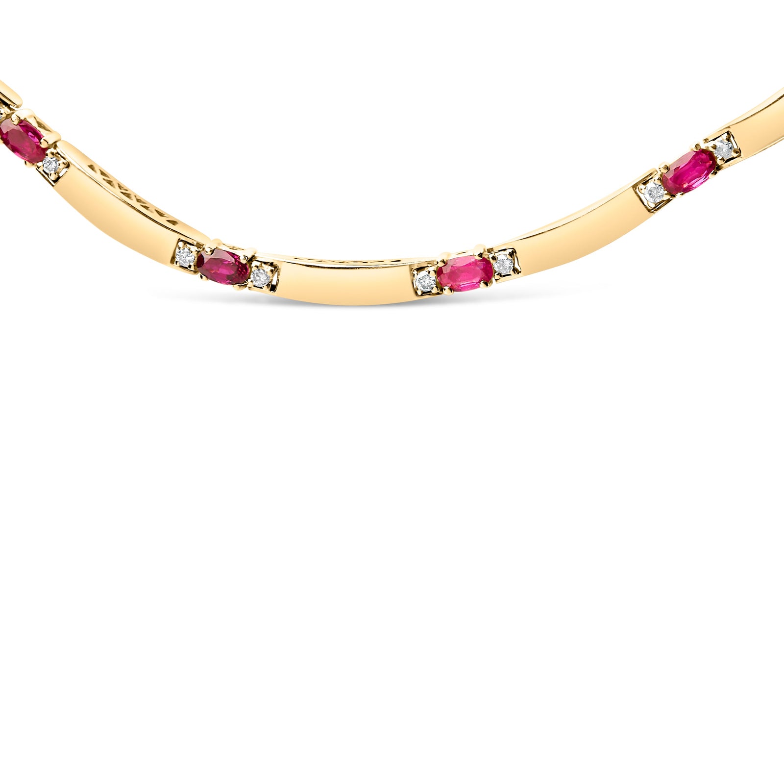 Collar de eslabones alternados de oro amarillo de 14 quilates con rubíes rojos y diamantes de 3/8 quilates