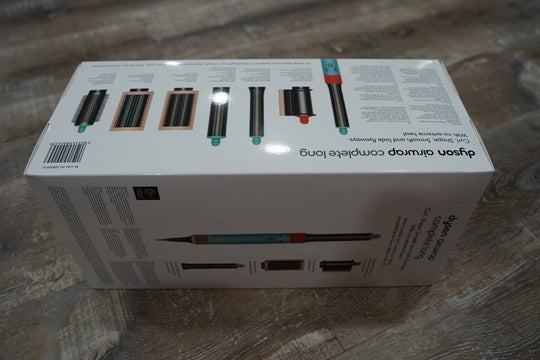 Photo of {{ product.title | truncate: 80, '' | escape }}
