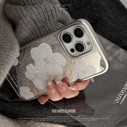 Photo of {{ product.title | truncate: 80, '' | escape }}