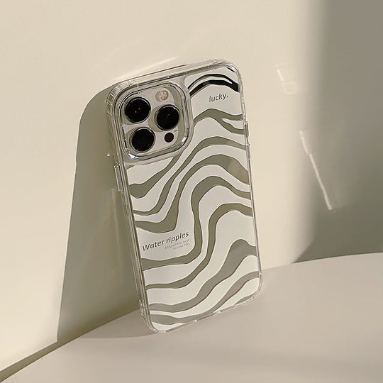 Photo of {{ product.title | truncate: 80, '' | escape }}