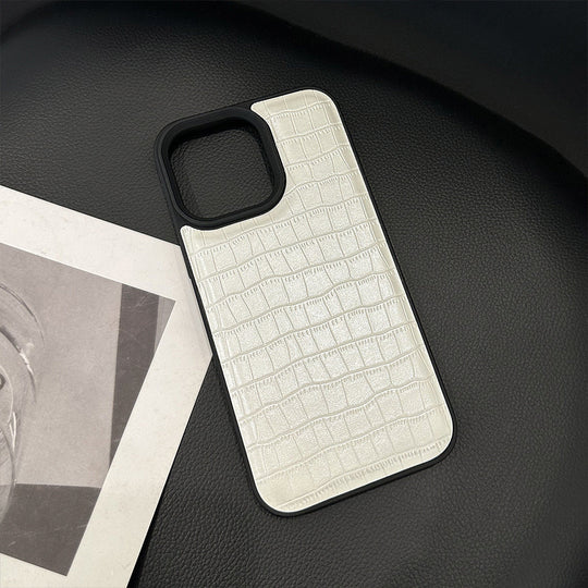 Photo of {{ product.title | truncate: 80, '' | escape }}