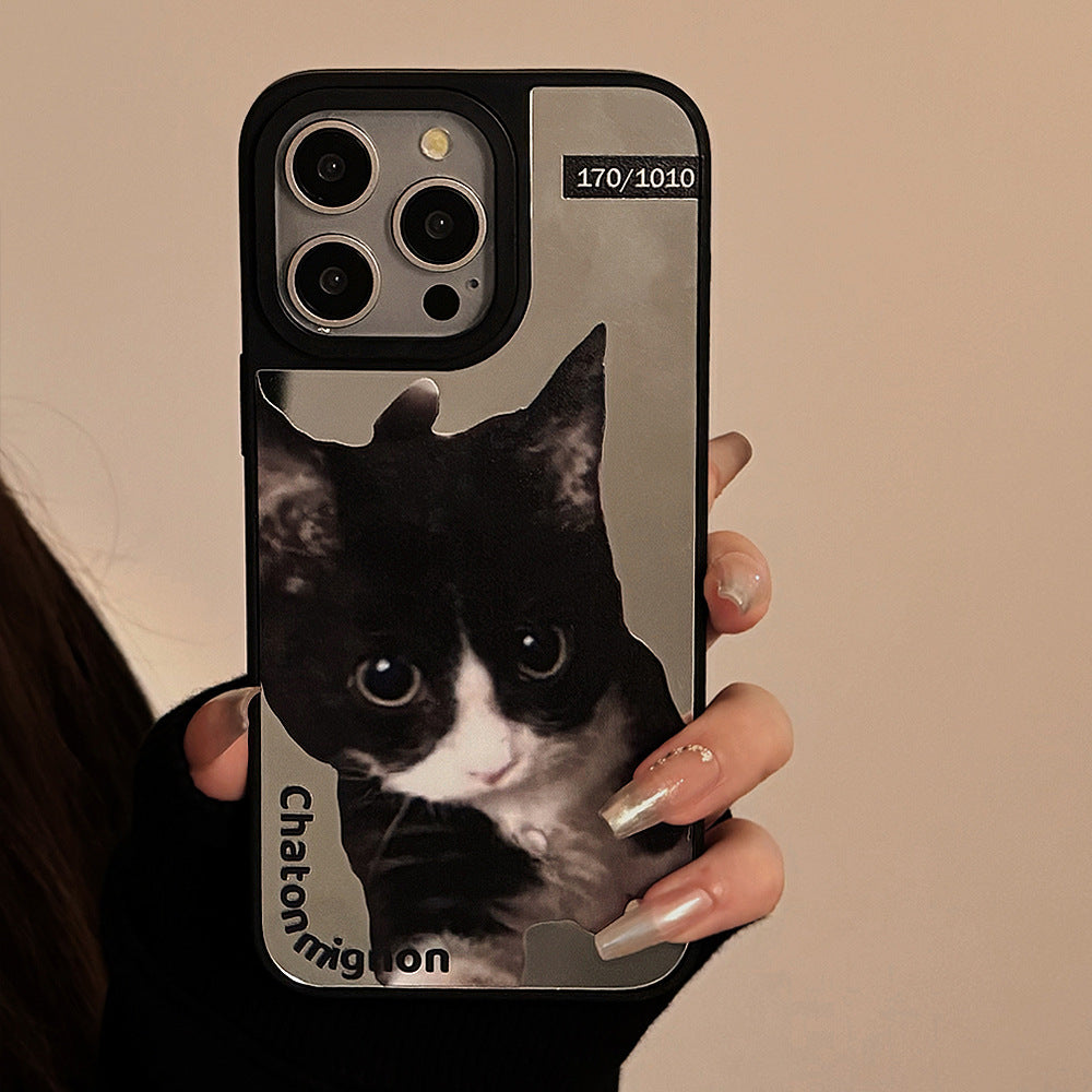 Un par de gatos y perros de moda, modernos y geniales, son adecuados para la funda de teléfono móvil Apple 16promax, iphone17 personalizado anticaída 13 espejo 15 duro