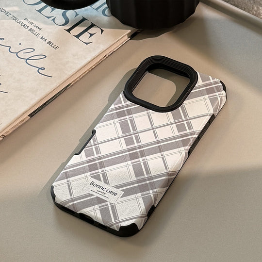 Photo of {{ product.title | truncate: 80, '' | escape }}