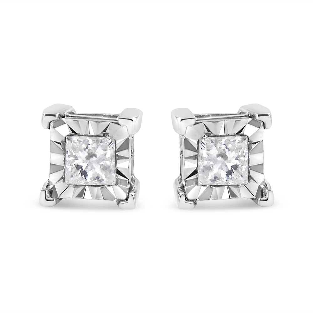 Pendientes de tuerca solitario con diamantes de talla princesa de 1/2 quilate, engaste milagro, plata de ley .925 (color I-J, claridad SI1-SI2)