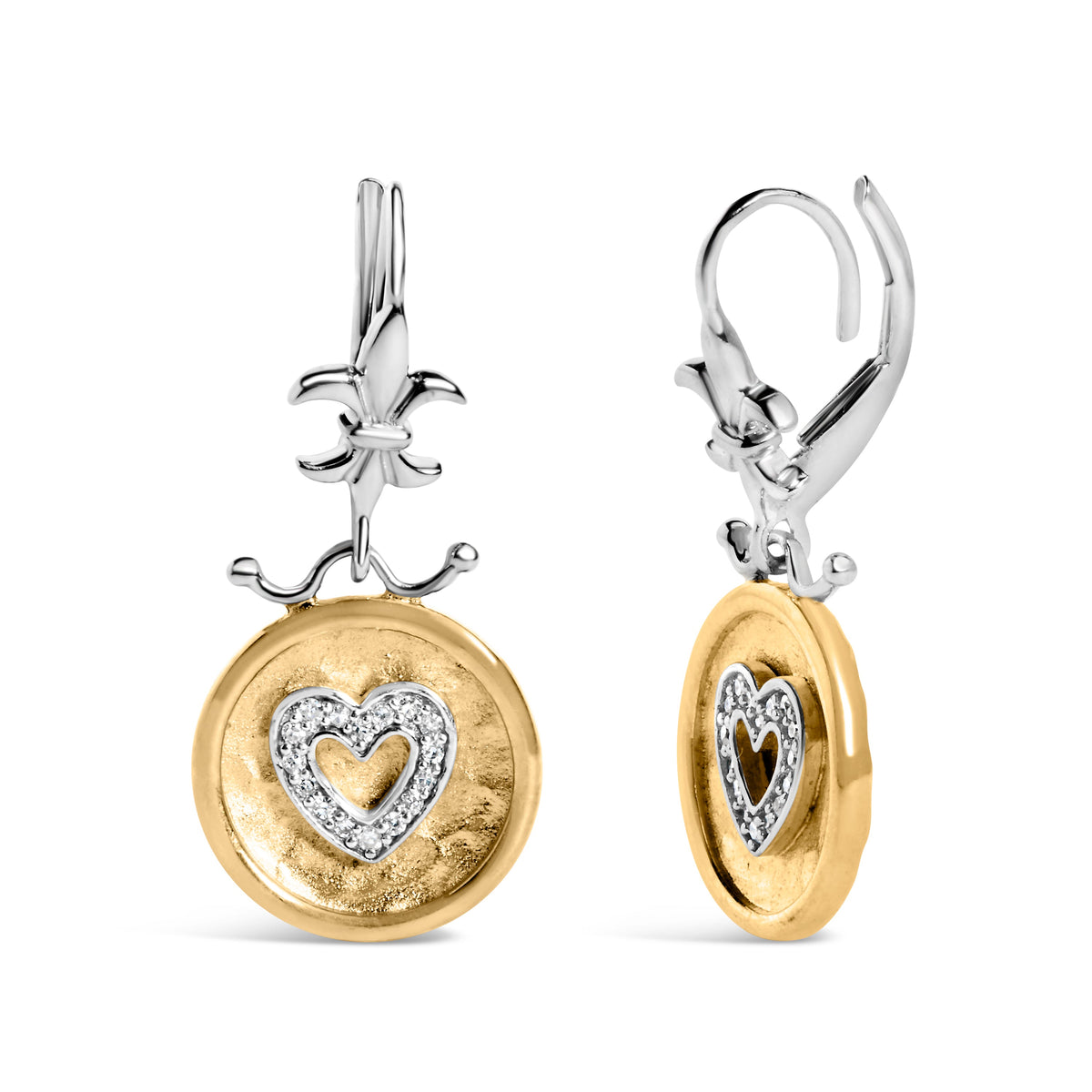 Pendientes colgantes de corazón de medallón con acabado martillado de diamantes de 1/8 Cttw en plata de ley .925 con baño de oro amarillo de 18 quilates (color I-J, claridad SI1-SI2)
