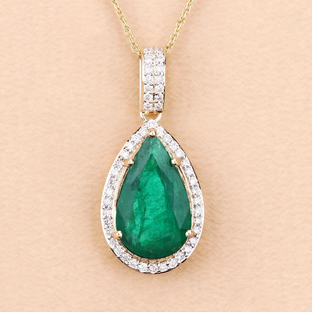 Colgante de oro amarillo de 14 quilates con esmeralda zambiana auténtica de 3,22 quilates y diamante blanco, con certificado IGI