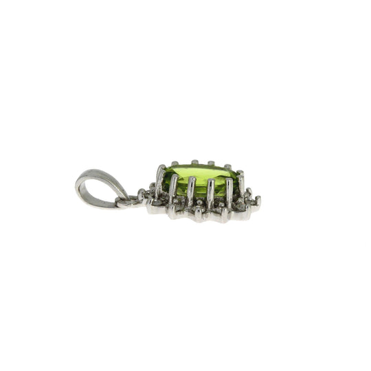Photo of {{ product.title | truncate: 80, '' | escape }}