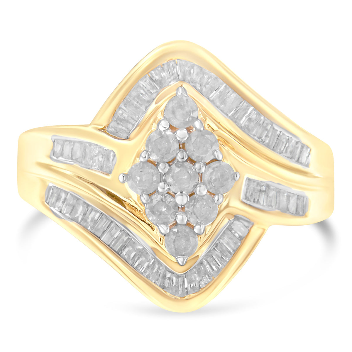 Anillo con racimo de diamantes tipo "bypass" de oro amarillo de 10 quilates (1 Cttw, color I-J, claridad I2-I3) - Talla 7