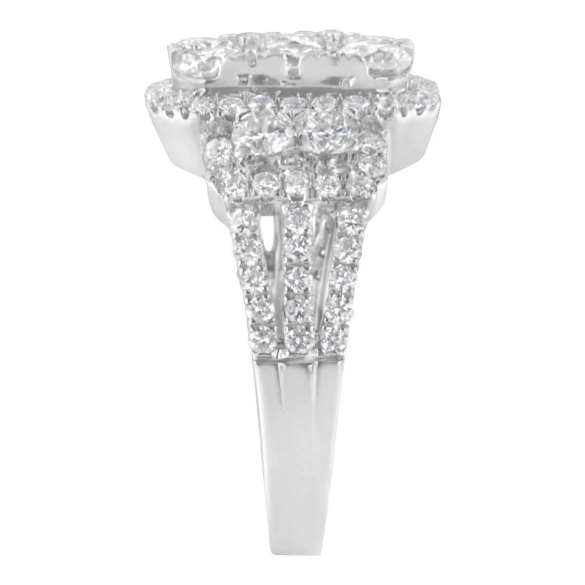 Anillo de cóctel de oro blanco de 14 quilates con racimo de diamantes de 2 1/4 quilates en total (color G-H, claridad SI2-I1) - Talla 7