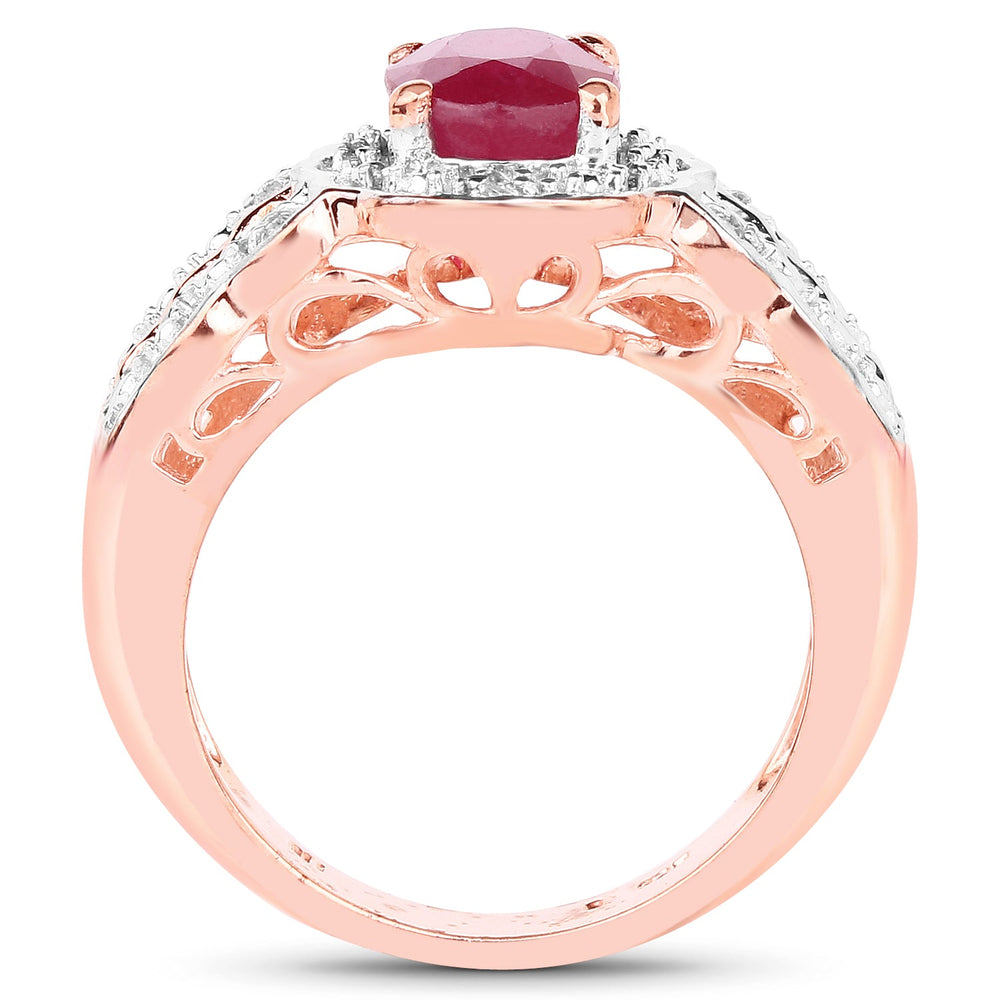 Anillo de plata de ley .925 chapado en oro rosa de 14K con rubí tratado de 1,67 quilates y topacio blanco