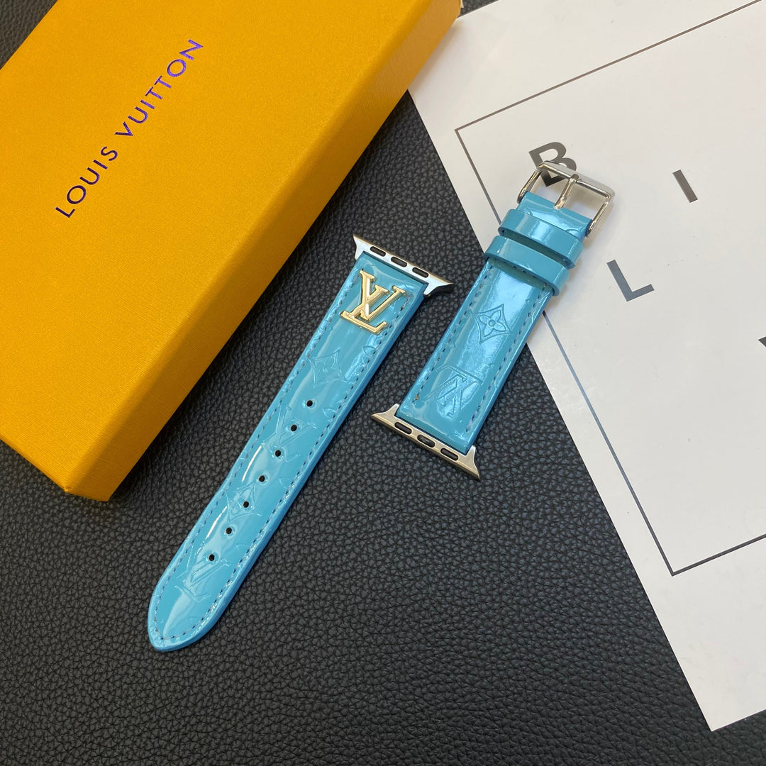 CORREA DE PIEL BRILLANTE PARA APPLE WATCH CON LOGO METÁLICO DE LUJO