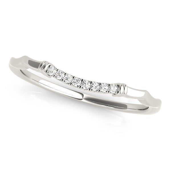 Anillo de boda con diseño ondulado de oro blanco de 14k con diamantes engastados en pavé (1/20 quilates en total)