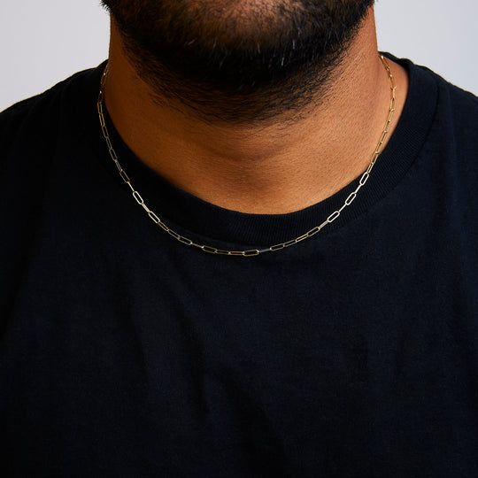 Photo of {{ product.title | truncate: 80, '' | escape }}