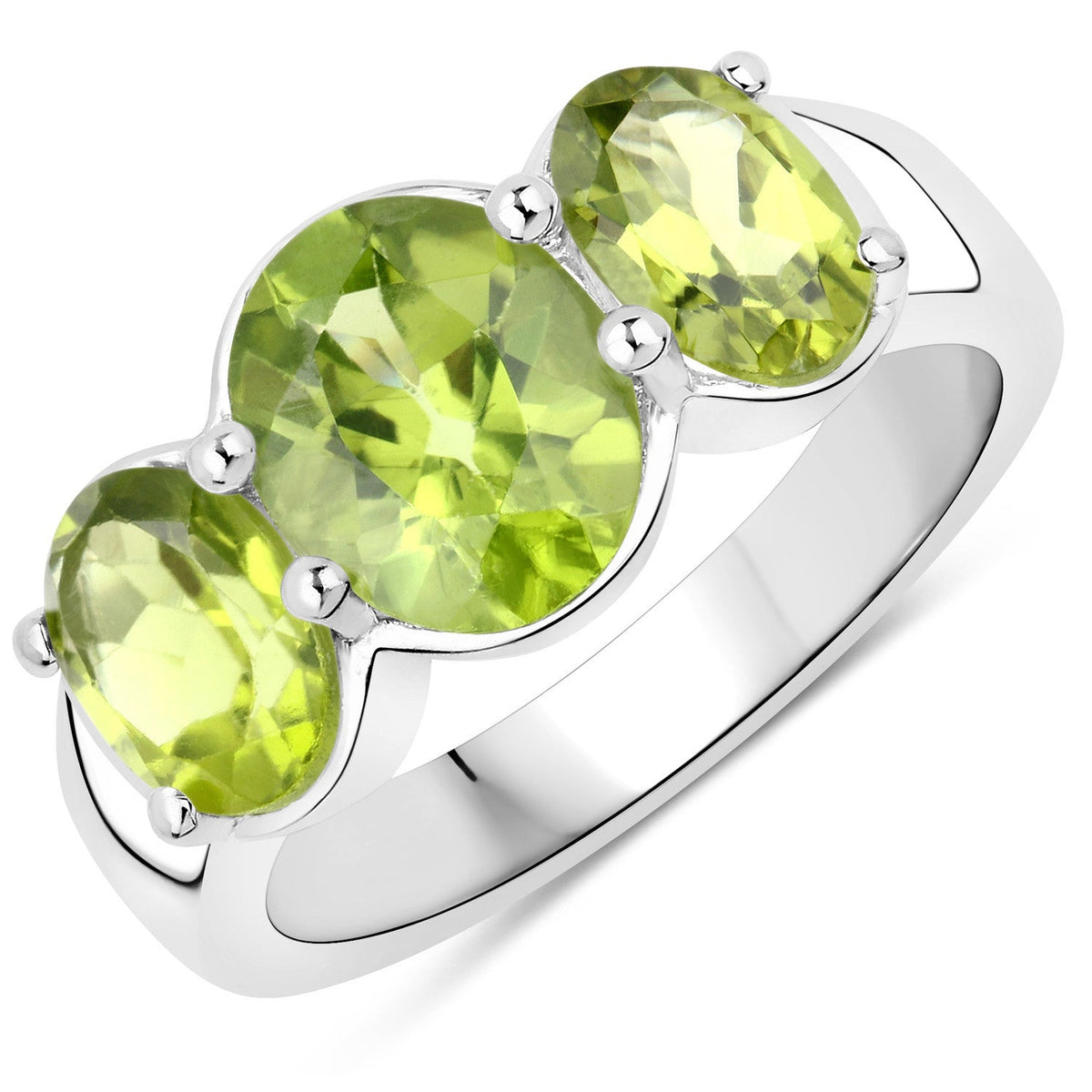 Anillo de plata de ley .925 con peridoto auténtico de 3.36 quilates
