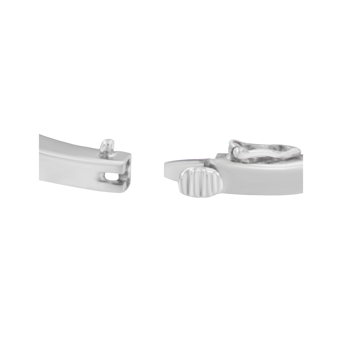 Brazalete de oro blanco de 14 quilates con tanzanita azul ovalada de 5 mm y diamantes de 1/4 Cttw (color H-I, claridad VS2-SI1) - Se ajusta a muñecas de hasta 7 1/2 pulgadas