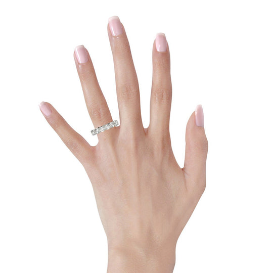 Photo of {{ product.title | truncate: 80, '' | escape }}