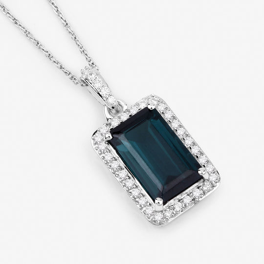 Photo of {{ product.title | truncate: 80, '' | escape }}