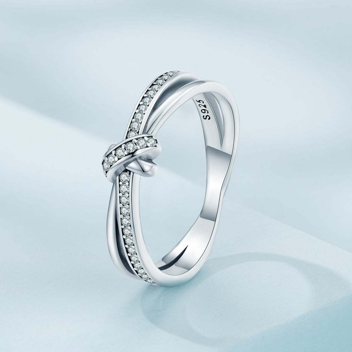 Anillo de plata esterlina 925 oxidada con pavé y circonitas cúbicas, talla 6, para mujer