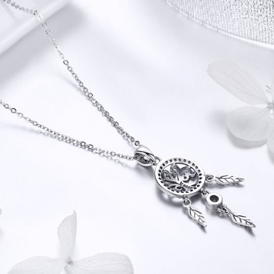 Photo of {{ product.title | truncate: 80, '' | escape }}