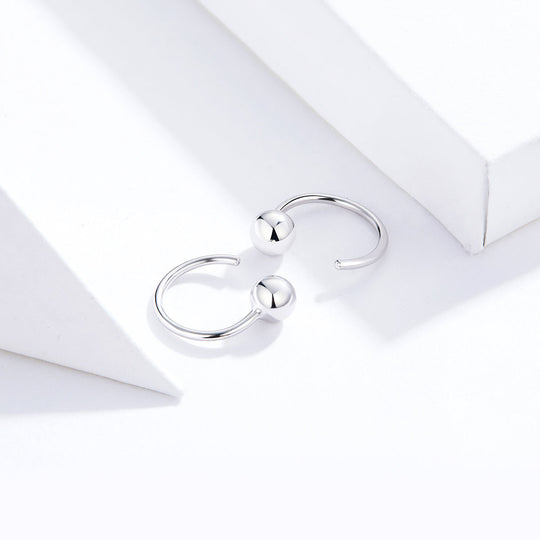 Photo of {{ product.title | truncate: 80, '' | escape }}