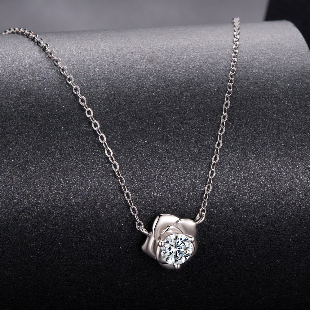 925 Sterling Silver Moissanite 0.5 Carat White Gold Plated Necklace for Women
