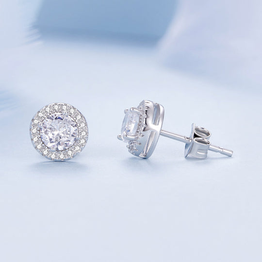 Photo of {{ product.title | truncate: 80, '' | escape }}