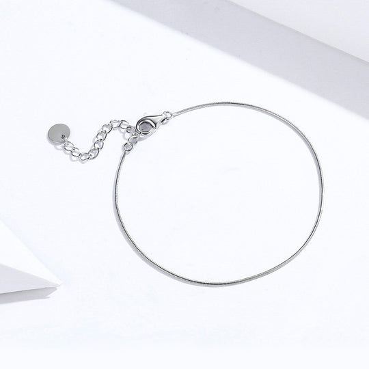 Photo of {{ product.title | truncate: 80, '' | escape }}