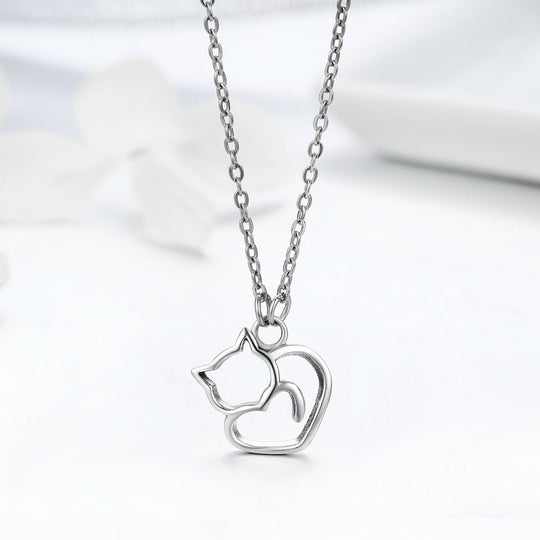 Photo of {{ product.title | truncate: 80, '' | escape }}