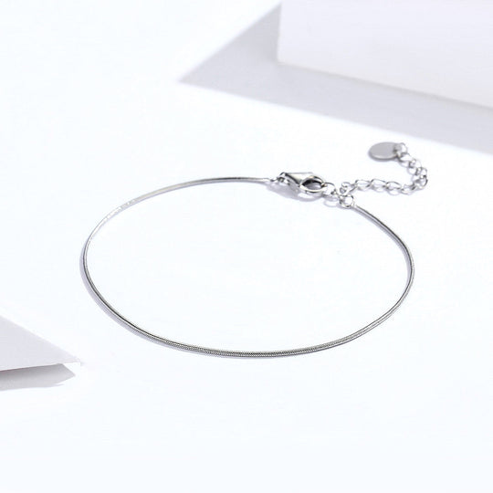 Photo of {{ product.title | truncate: 80, '' | escape }}