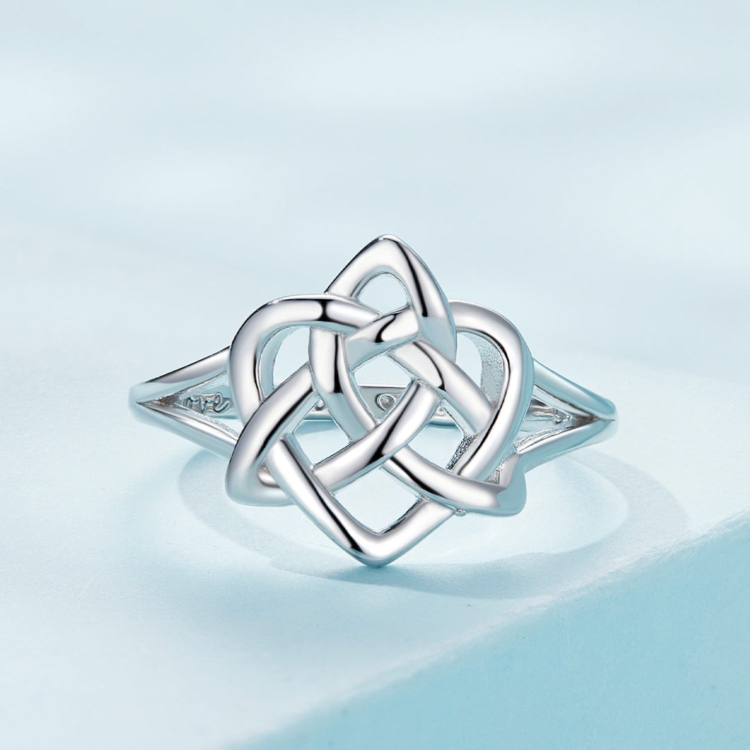 925 Sterling Silver Ring Size 6.0 with Platinum Plating