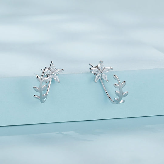Photo of {{ product.title | truncate: 80, '' | escape }}