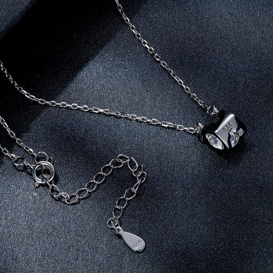 Photo of {{ product.title | truncate: 80, '' | escape }}