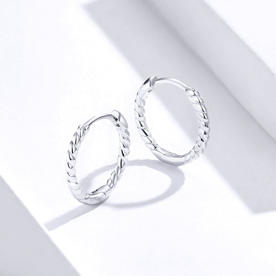 Photo of {{ product.title | truncate: 80, '' | escape }}
